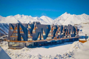 Studio Apt with stunning mountain views in Gudauri